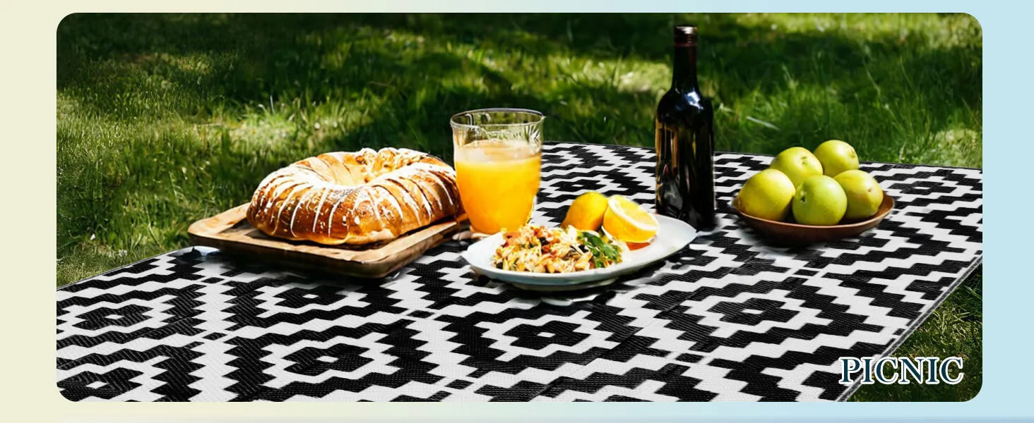 Outdoor picnic setup with Favoyard Outdoor Rug
