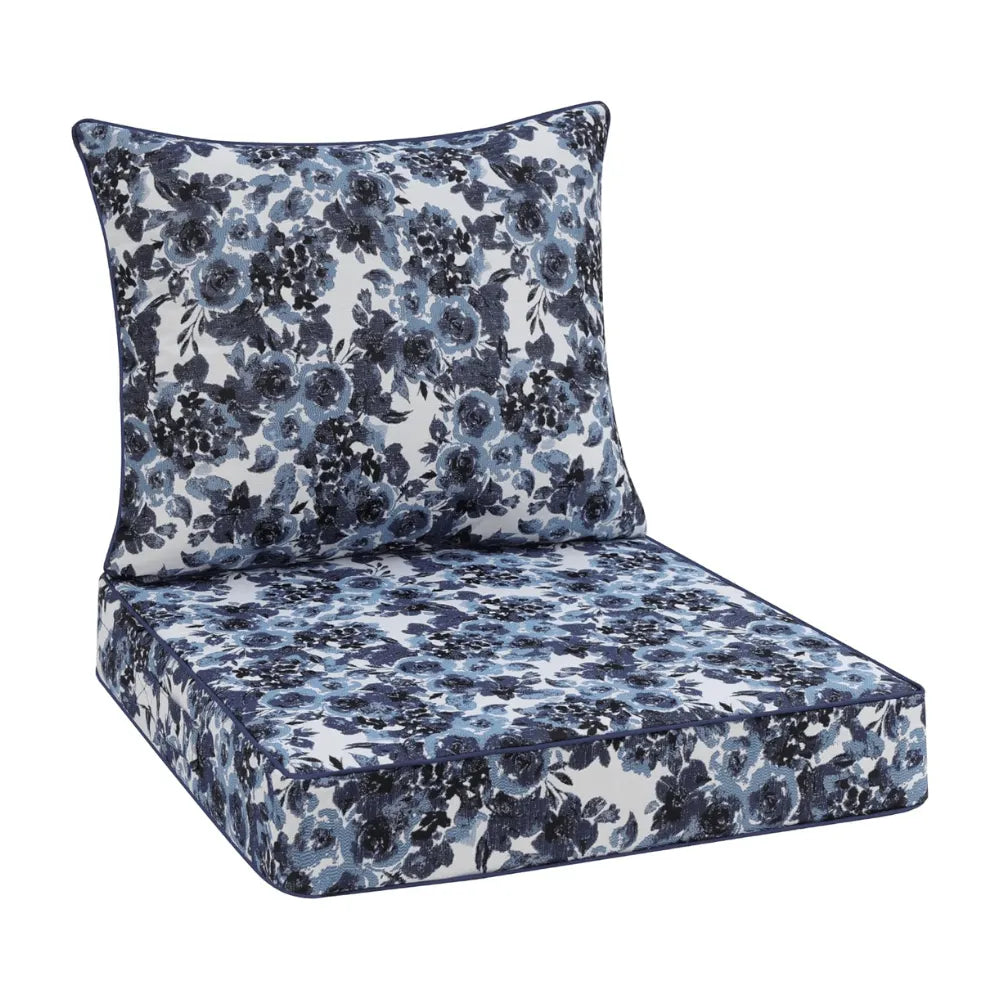 Floral patterned cushion with Favoyard